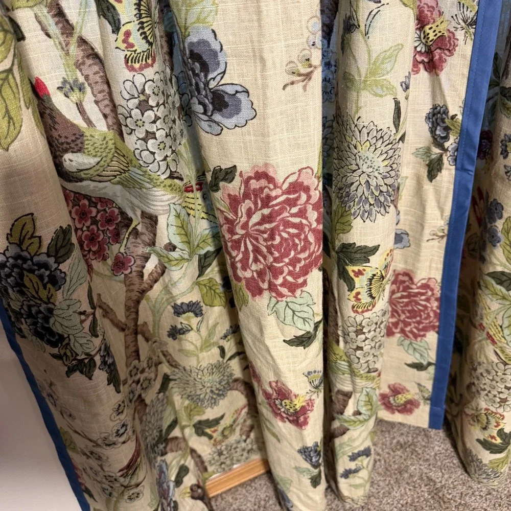 N/A vintage curtain